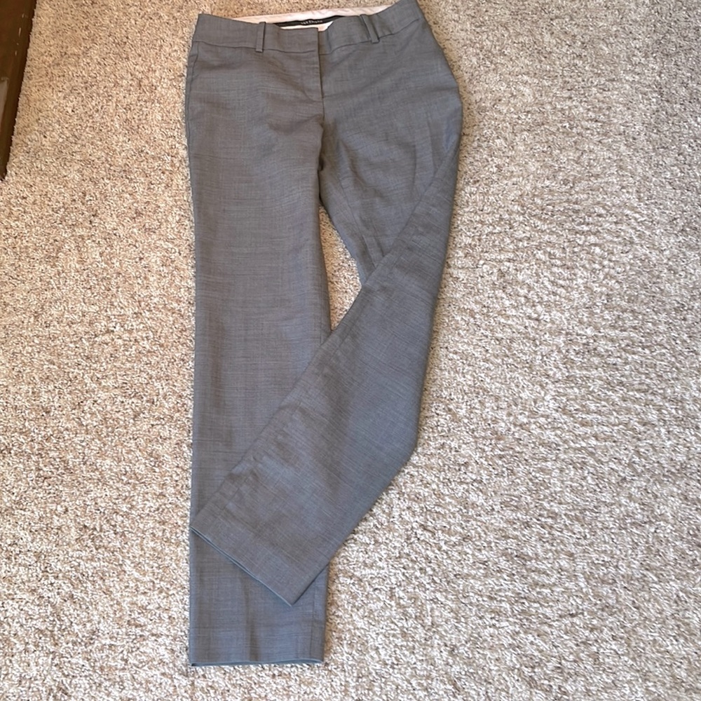 Ann Taylor gray size 2 dress slacks